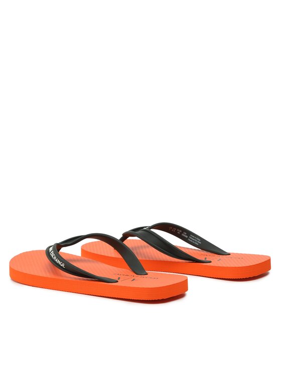 Armani Exchange Žabky Armani Exchange XUQ002 XV676 00155 Čierna
