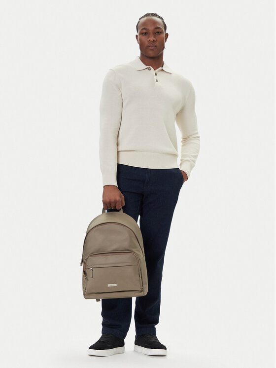 Calvin Klein Nahrbtnik Calvin Klein Sleek Round LV04D3143G Bež
