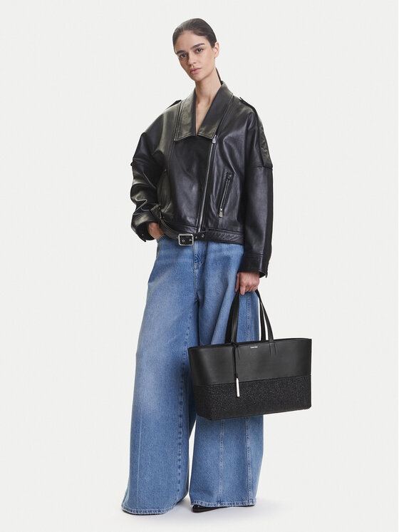 Calvin Klein Ročna torba Calvin Klein Ck Mixmedia Shopper_Raffia K60K613167 Črna