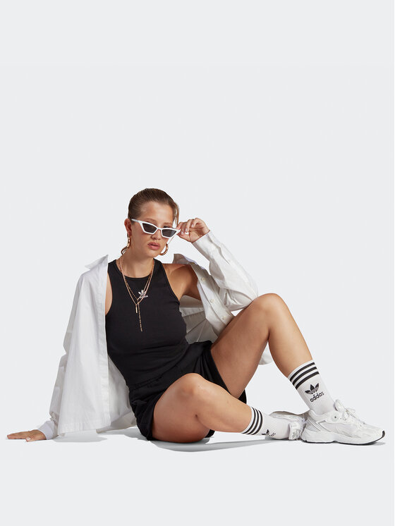 adidas adidas Топ adicolor Essentials IB9110 Чорний Slim Fit