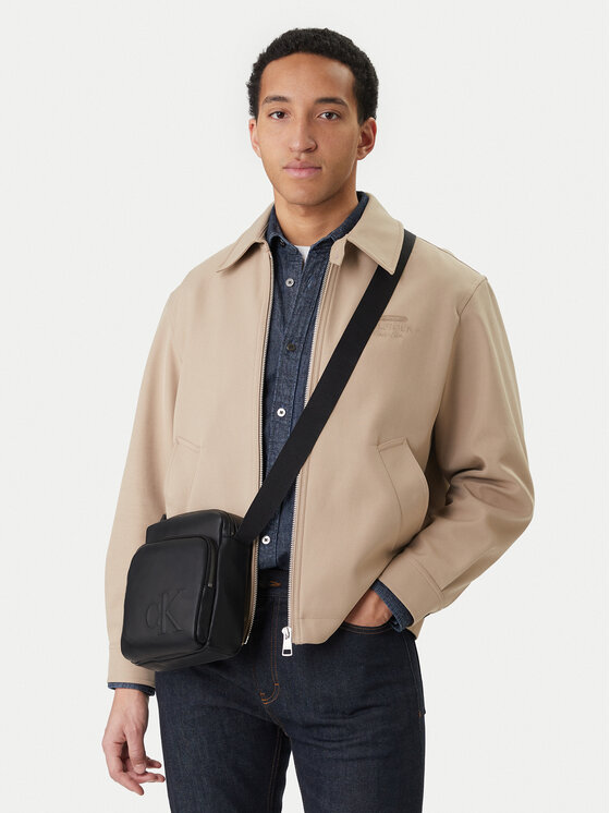 Calvin Klein Geantă crossover Calvin Klein Bold Ck Pocket Reporter LV04D3368G Negru