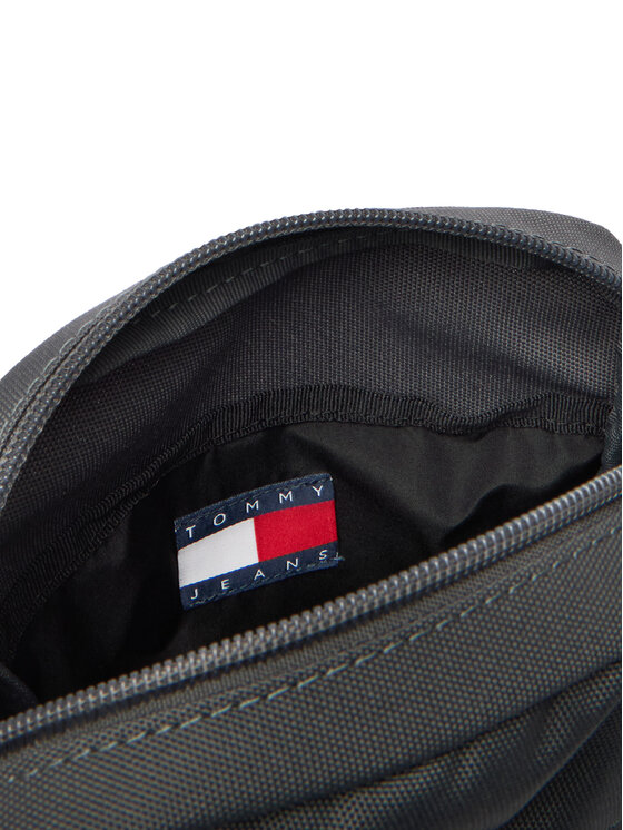 Tommy Jeans Ľadvinka Tommy Jeans Tjm Ess Daily Reporter AM0AM13710 Sivá