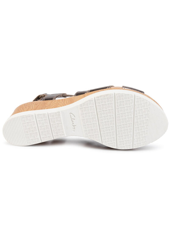 Clarks Сандали Clarks Cammy Blossom 261406024 Сребрист