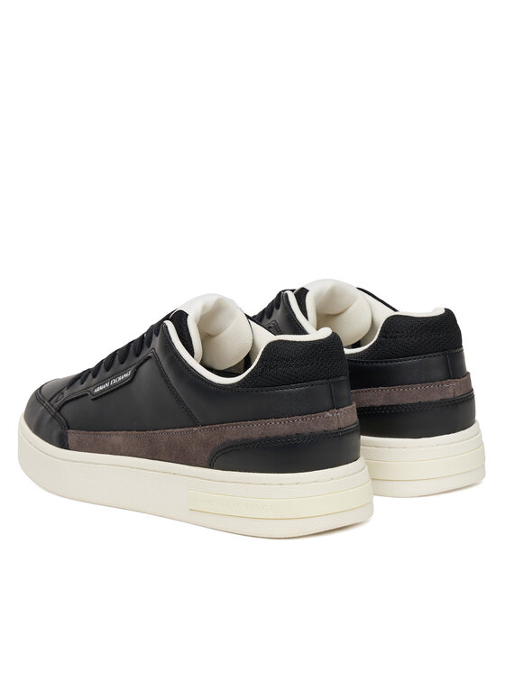 Armani Exchange Снікерcи Armani Exchange XM001687 AF17363 M8141 Чорний