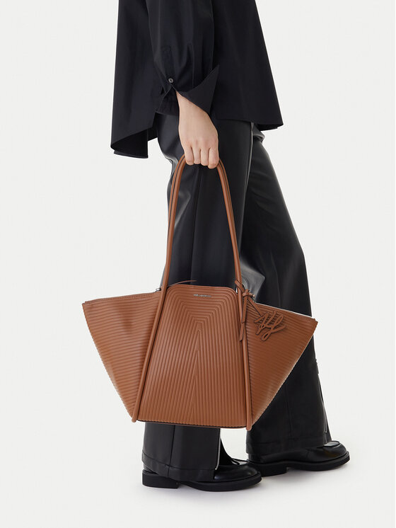 KARL LAGERFELD Táska KARL LAGERFELD B1W30043 Barna