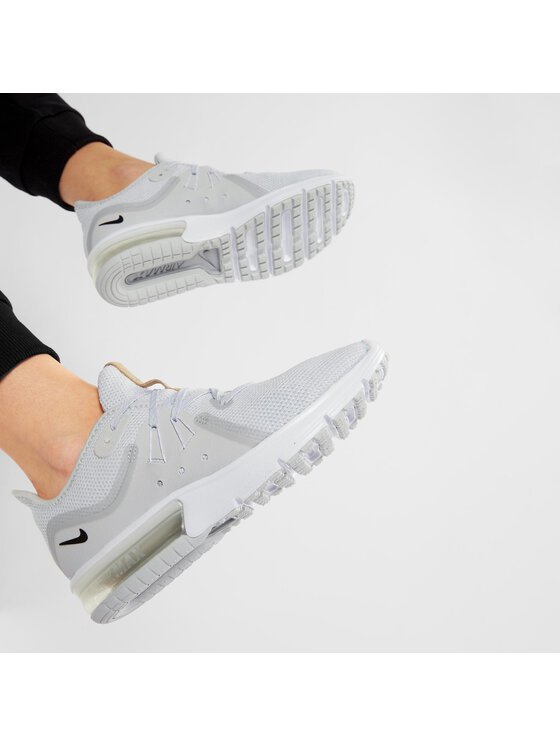 Nike Sneakersy Nike Air Max Sequent 3 908993 008 Šedá