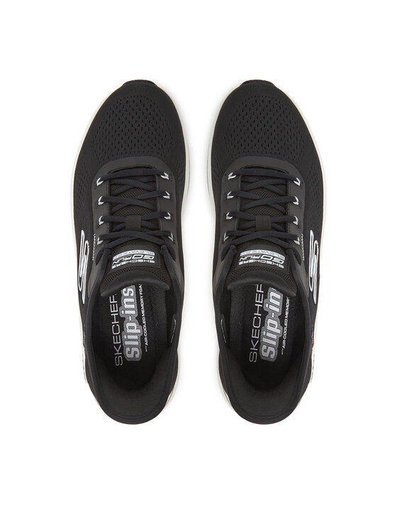 Skechers Tekaški čevlji Skechers Go Run Elevate 2.0-Banyan 220853/BKW Črna