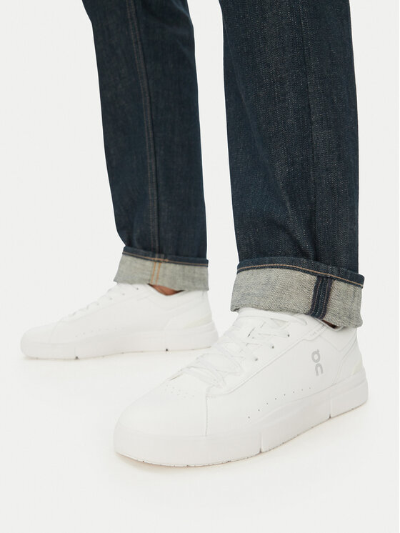 On Sneakersy On The Roger Advantage 3MF3064 Biela