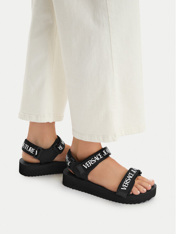 Versace Jeans Couture Босоніжки Versace Jeans Couture 80VA3SX4 ZS630 Чорний