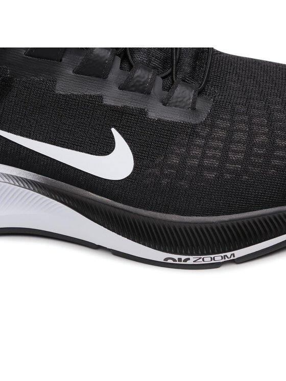 Nike Tekaški čevlji Nike Air Zoom Pegasus 37 Flyease CK8605 003 Črna