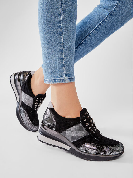QUAZI Sneakersy QUAZI QZ-12-02-000077 Černá