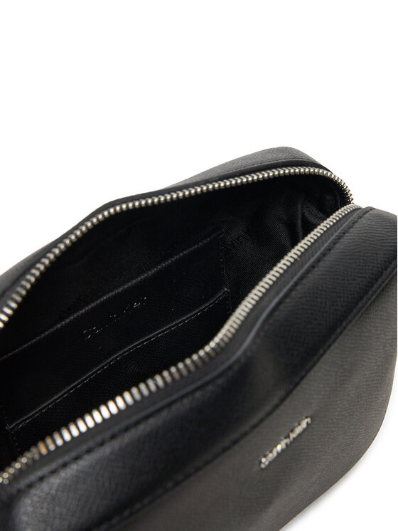 Calvin Klein Kabelka Calvin Klein Ck Must Small Camera Bag_Caviar K60K613084 Černá