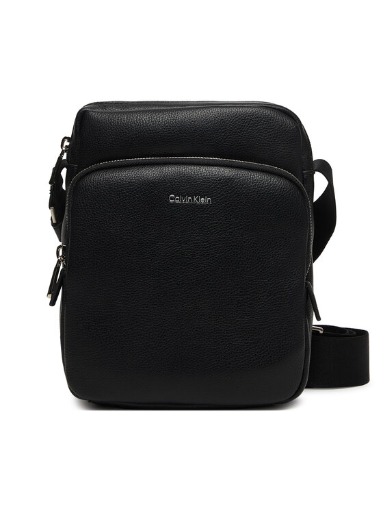 Calvin Klein Geantă crossover Calvin Klein Raised Pocket Reporter LV04D3317G Negru