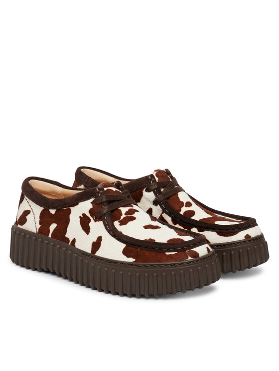 Clarks Туфлі Clarks Torhill Bee 26186666 Коричневий