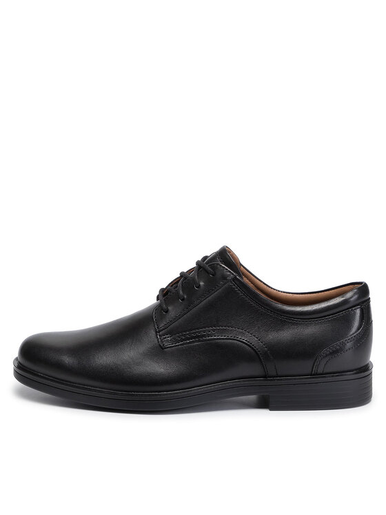 Clarks Туфлі Clarks Un Aldric Lace 261326777 Чорний