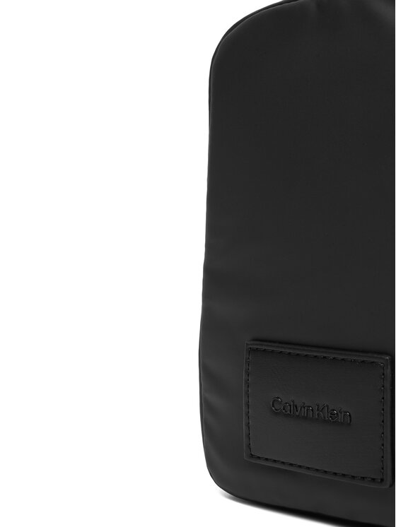 Calvin Klein Ľadvinka Calvin Klein Puffer Utility Phone Crossbody LV04D1115G Čierna