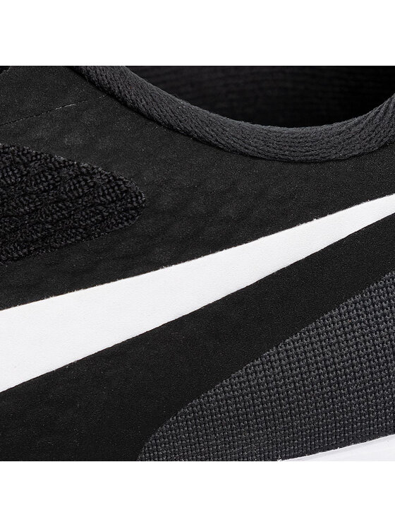 Nike Bežecké topánky Nike Revolution 5 (GS) BQ5671 003 Čierna