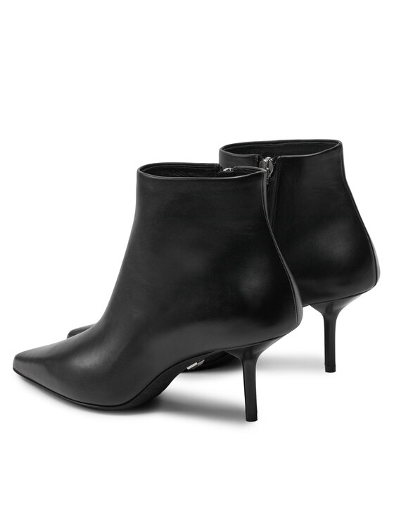 Max Mara Polokozačky Max Mara Mmbootie 24247960116 Černá