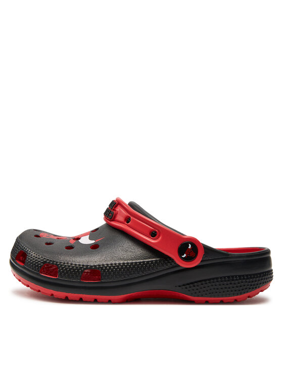 Crocs Papucs Crocs Nba Chicago Bulls Classic Clog Varsity 209441 Fekete