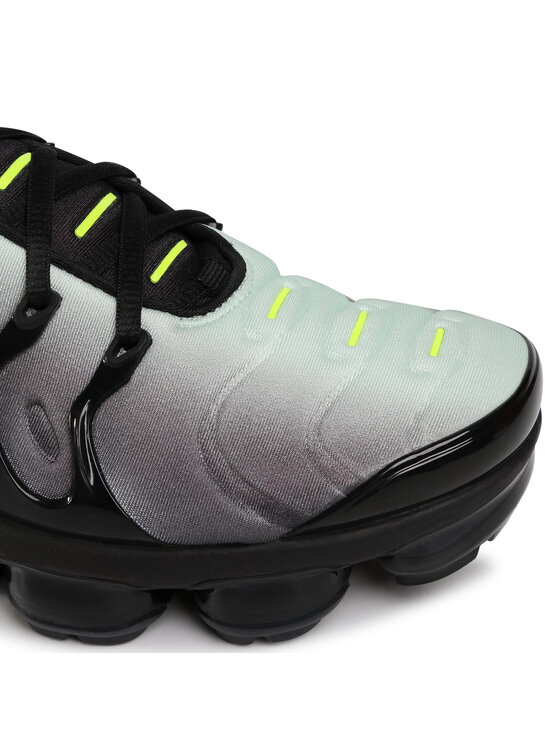 Nike Sportcipők Nike Air Vapormax Plus CW7478 001 Fekete