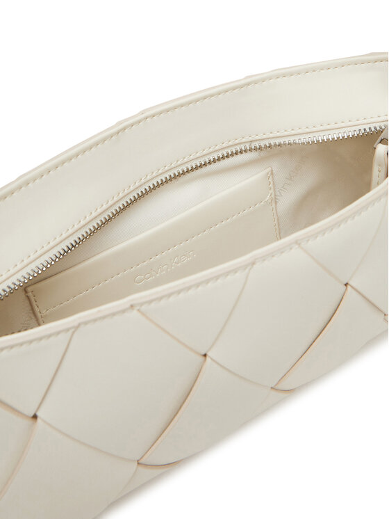 Calvin Klein Torbica Calvin Klein Ck Woven Elongated Shoulder Bag K60K612992 Bijela