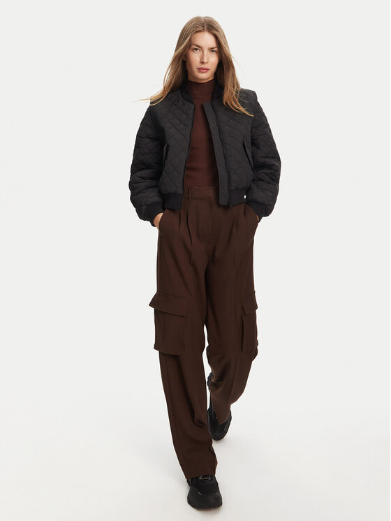 Hunter Hunter Bomber dzseki Shira HARW0046251 Fekete Cropped Fit
