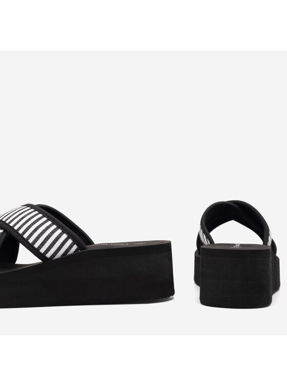 Clara Barson Iešļūcenes Clara Barson WSS20782-01 Melns