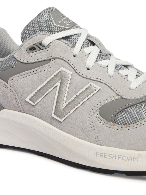 New Balance Zapatillas New Balance Fresh Foam X Walking 880 v7 M8806HE Gris