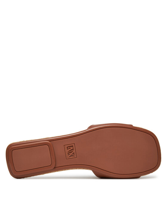Armani Exchange Шльопанці Armani Exchange XDP055 XV921 01816 Коричневий