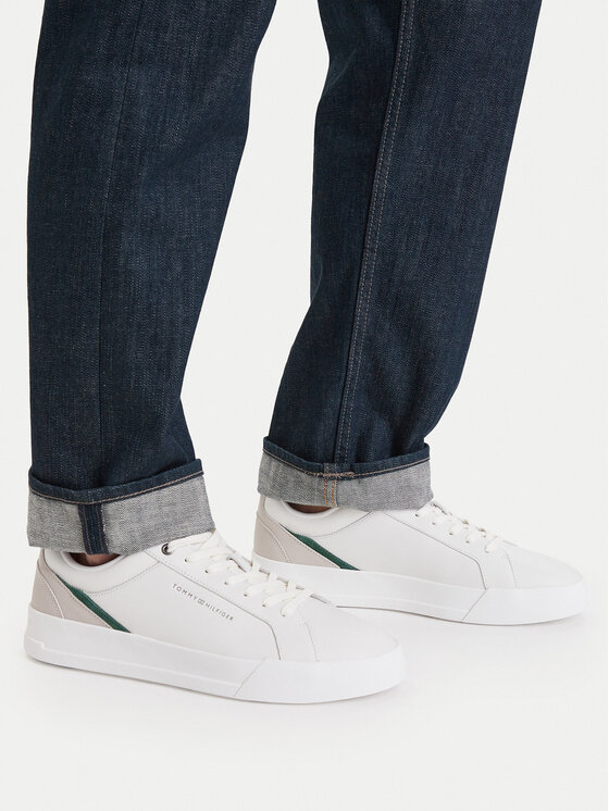 Tommy Hilfiger Sneakersy Tommy Hilfiger Th Court FM0FM05879 Biały