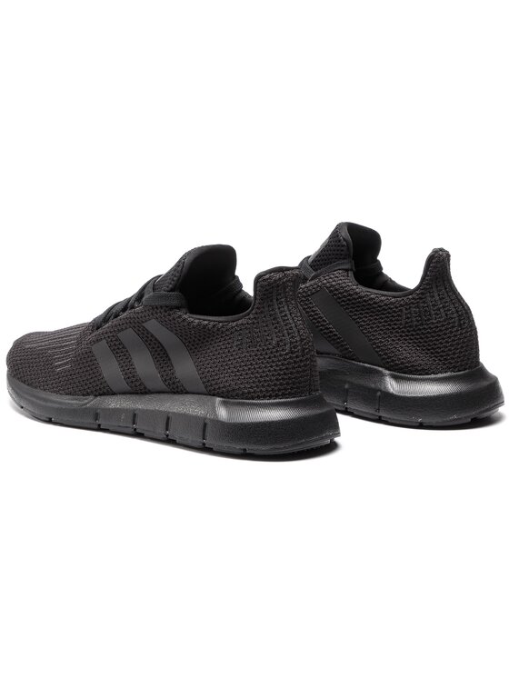 adidas Sneakersy adidas Swift Run AQ0863 Čierna