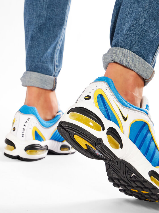 Nike Tenisice Nike Air Max Tailwind IV CD0456 100 Bijela