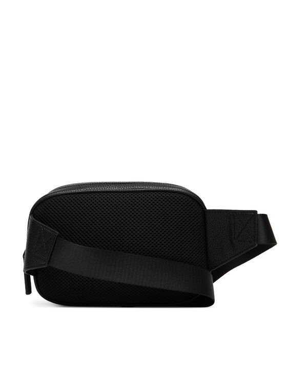 Armani Exchange Ledvinka Armani Exchange XM002032 AF19929 UC001 Černá