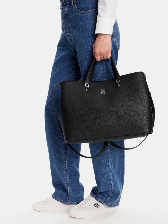 Tommy Hilfiger Torbica Tommy Hilfiger Th Emblem Satchel AW0AW15177 Crna