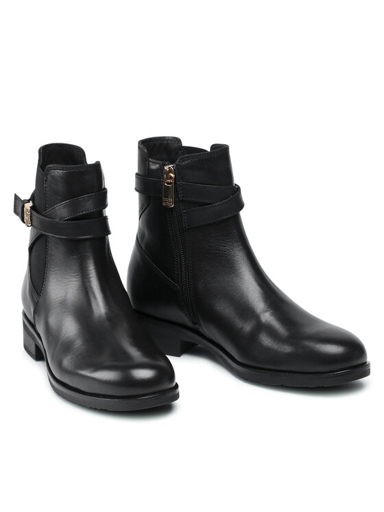 Tommy Hilfiger Īsie zābaki Tommy Hilfiger Th Hardware On Belt Flat Boot FW0FW05967 Melns