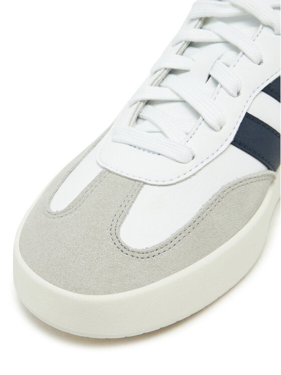 adidas Снікерcи adidas Barreda IH1228 Білий