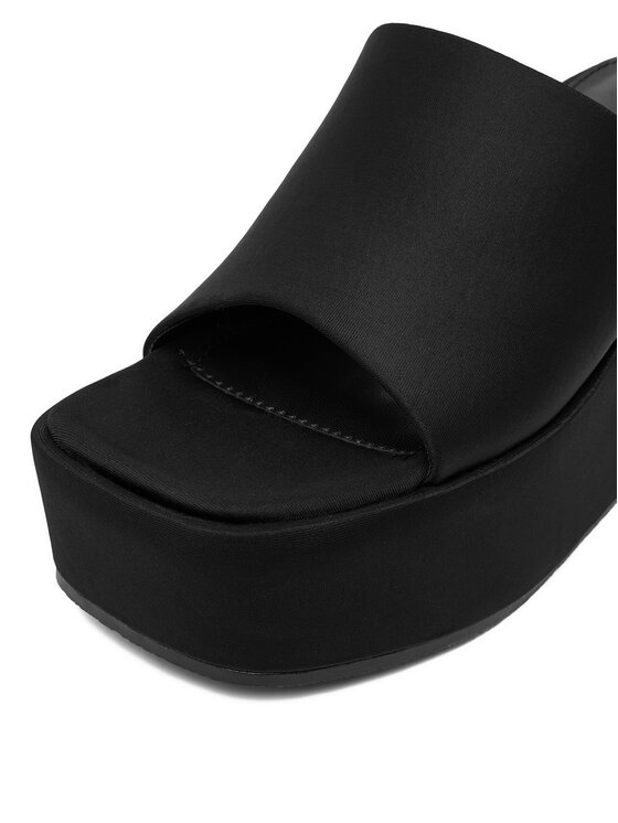 DeeZee Шльопанці DeeZee CEO-CWBFS2504 Чорний