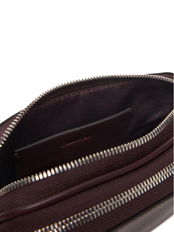 Calvin Klein Kabelka Calvin Klein LV04F3165G Bordová