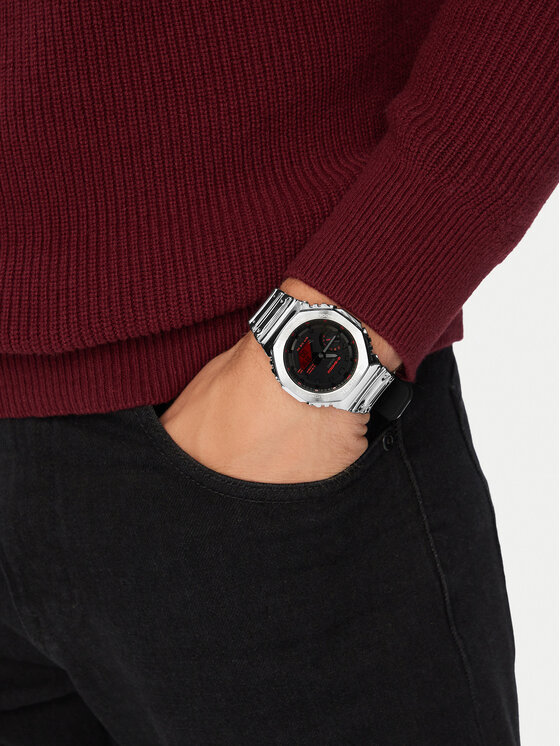 G-Shock Zegarek G-Shock GM-2100YRA-8AER Srebrny