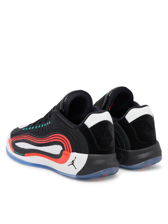 Nike Încălțăminte pentru baschet Nike Jordan Luka 4 HF0823 001 Negru