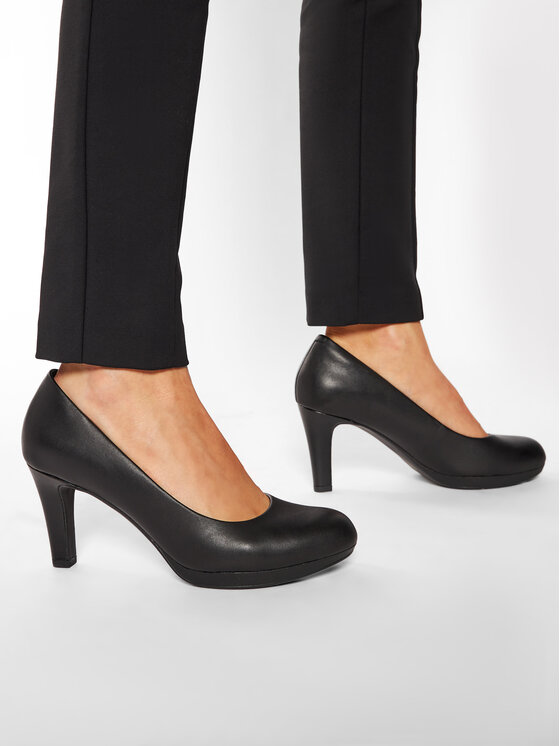 Clarks Туфлі Clarks Adriel Viola 261293594 Чорний