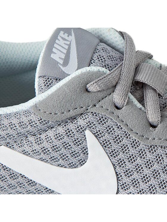 Nike Snīkeri Nike Tanjun 812655 010 Pelēks