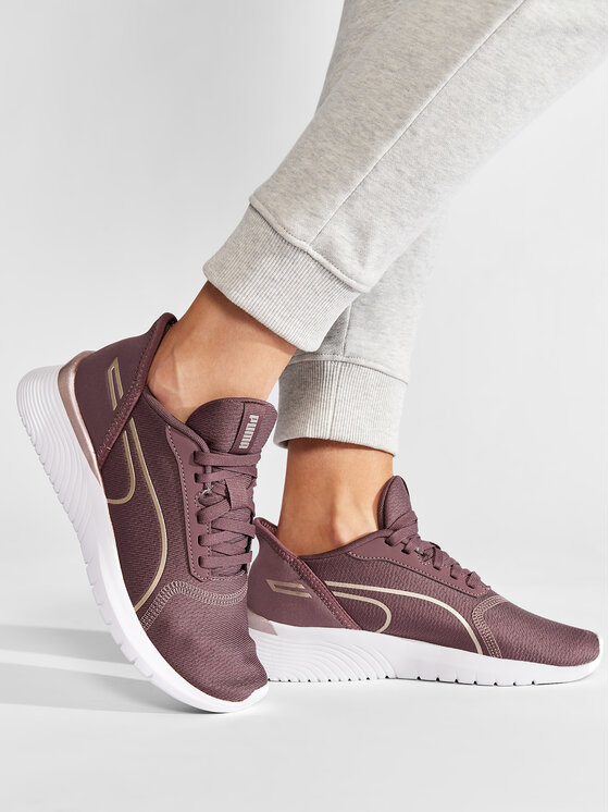 Puma Boty do posilovny Puma Remedie Metallic Wn's 376965 02 Fialová