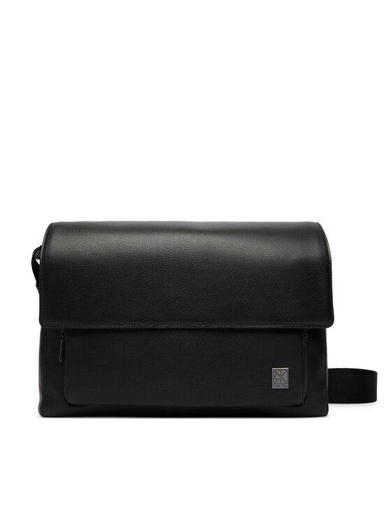 Calvin Klein Somiņa Calvin Klein Emblem Hw Flap Messenger LV04D3299G Melns