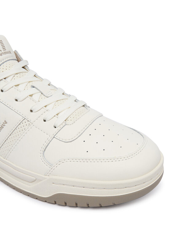 EA7 Emporio Armani Снікерcи EA7 Emporio Armani X8X234 XK422 MZ555 Білий
