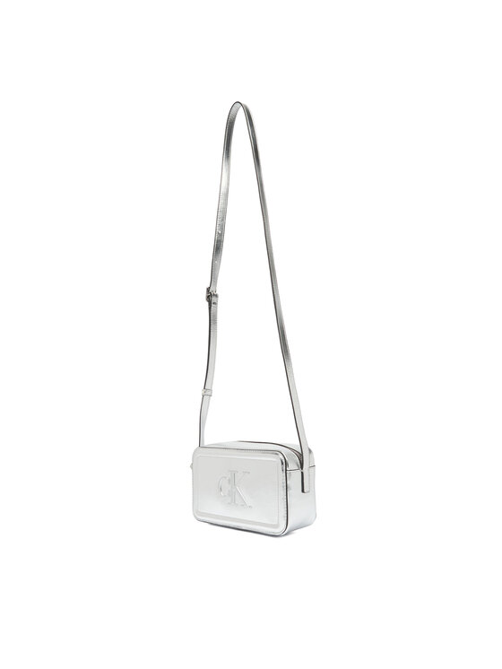 Calvin Klein Дамска чанта Calvin Klein Bold Ck Metallic Camera Bag LV04F3331G Сребрист