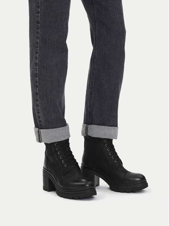 Lasocki Kotníková obuv Lasocki CEO-WI16-24474-02 Černá