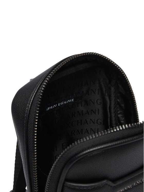 Armani Exchange Плоска сумка Armani Exchange XM002587 AF22651 UC001 Чорний