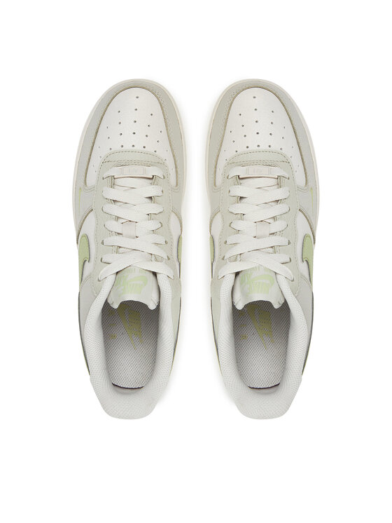 Nike Снікерcи Nike Air Force 1 `07 IB3881 Білий