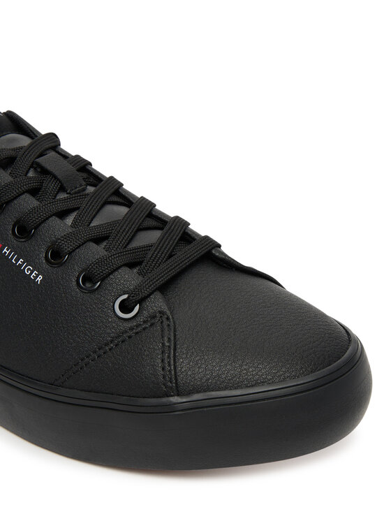 Tommy Hilfiger Sneakersy Tommy Hilfiger Th Hi Vulc Core Low Ii Ess FM0FM05511 Černá